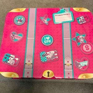 Shopkins Case with 40 Shopkins